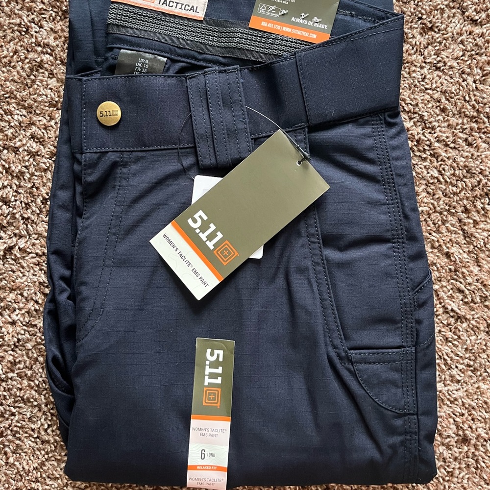 NWT 5.11 tactical pants size 6 long